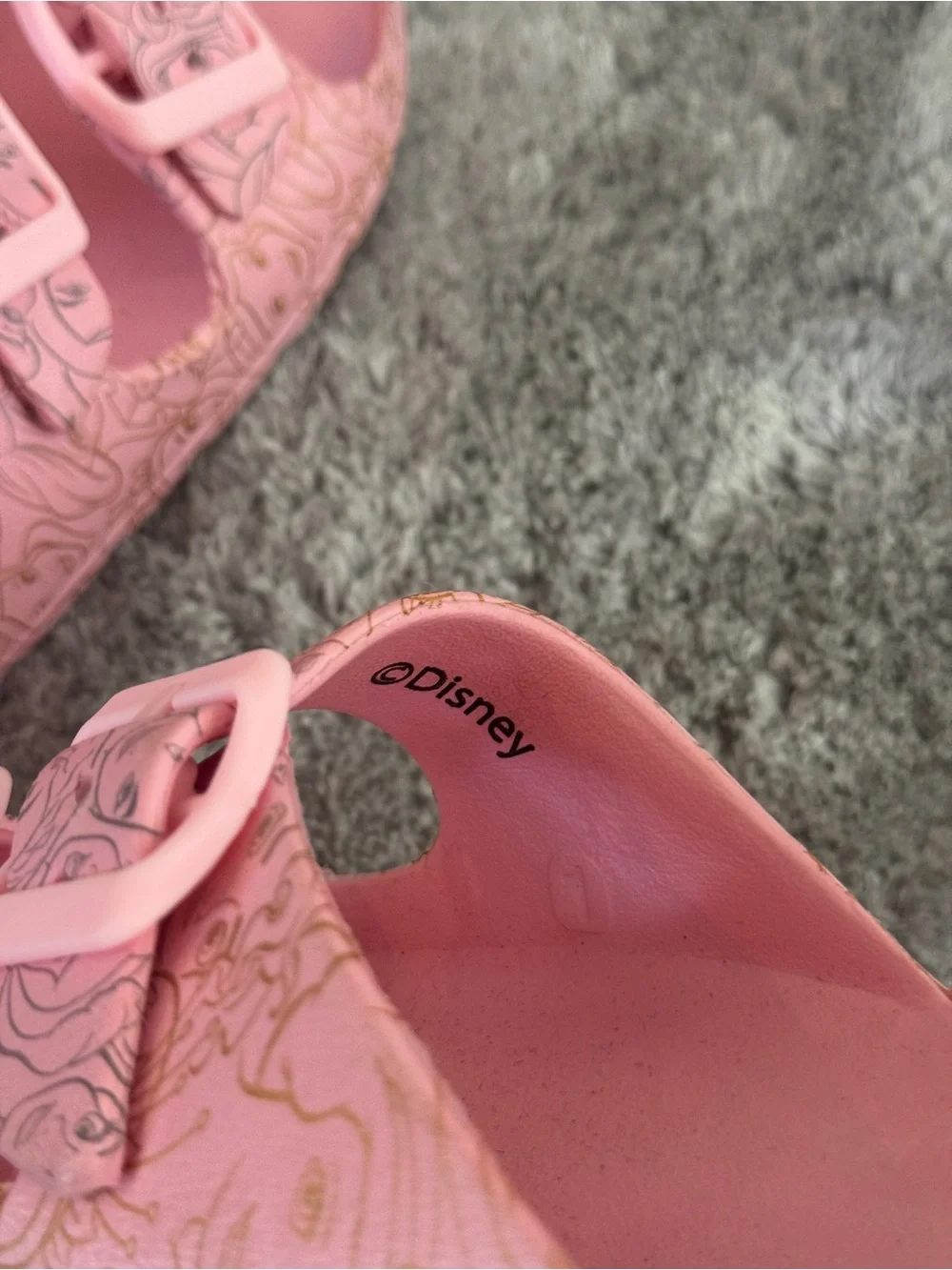 Disney Princess Pink Buckle Sandals